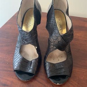 Michael Kors black leather strappy heels size 5